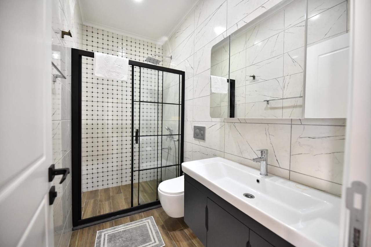 Red Moon Suites Фетхие Экстерьер фото
